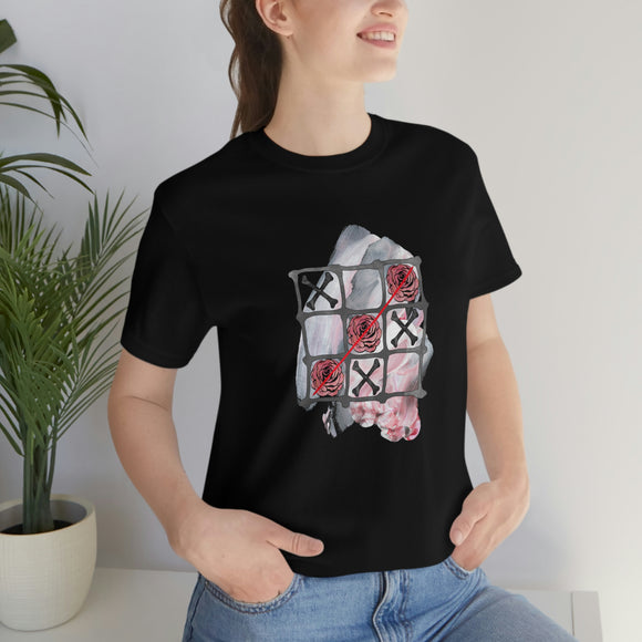 Valentine Shirts/ Gothic Tic Tac Toe Bones And Roses On Marbled Gray Paint Brushstrokes T shirts